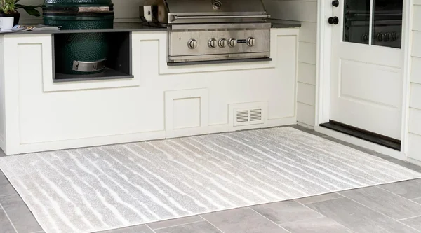 Sabrina Soto Ola Outdoor Rug (5& x 8& - Grey/Beige) - Gray, Unique Loom