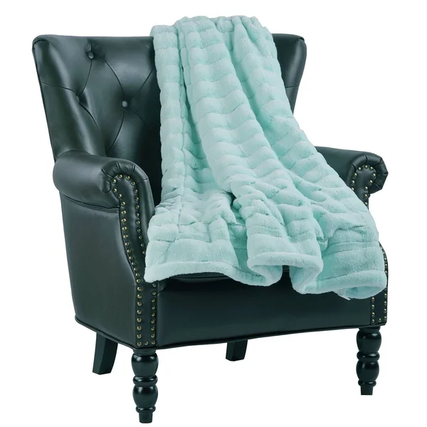 Boon Solid Color SuperMink FauxFur Throw with Sherpa Backing (60x22 x 80x22 - Jester Red)
