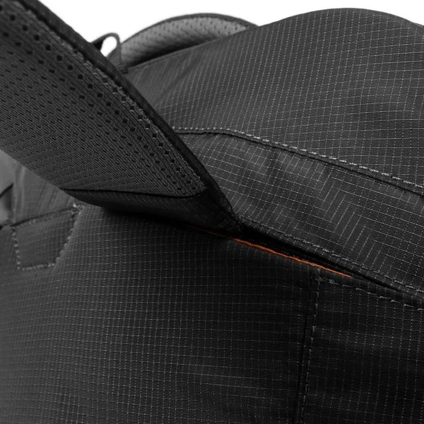 Lowe Alpine at Lightflite Backpack Carry-On 40
