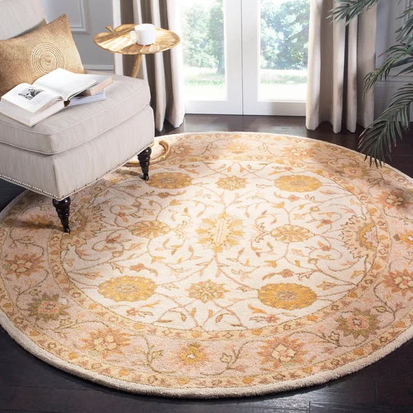 Safavieh Antiquities AT17A Area Rug - Ivory/Light Green, Size: 3 x 5 ft.