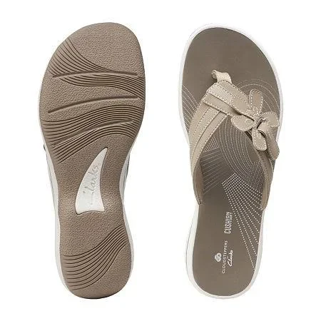 Clarks Women's Brinkley Flora Flip-Flop