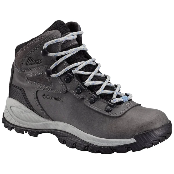 Columbia Women's Newton Ridge Plus - Size: 10.5, Quarry/Cool Wave
