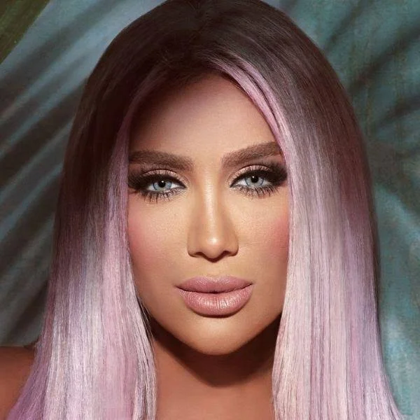 Bella Lenses Glow Vivid Blue - 3 Months Use - Blue Contacts