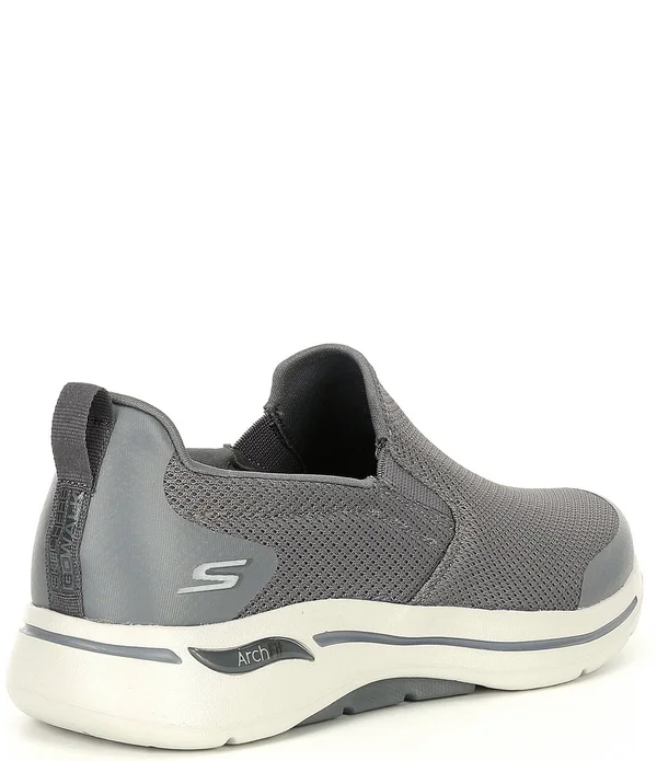 Skechers Performance Go Walk Arch Fit-Togpath 9.5 Men's Navy