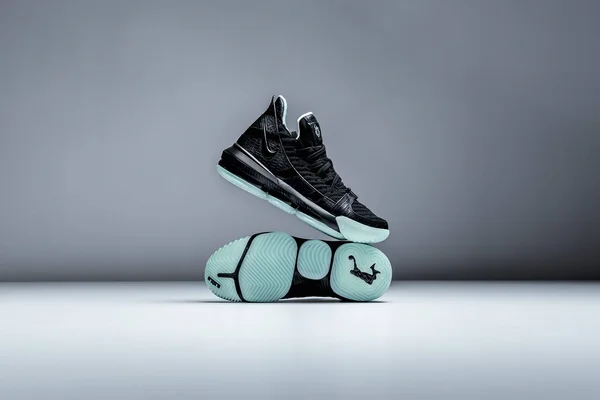 LeBron 16 Glow Basketball Shoe