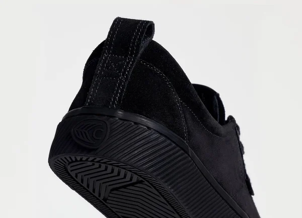 Cariuma OCA Low All Black Suede Sneaker Men - Black