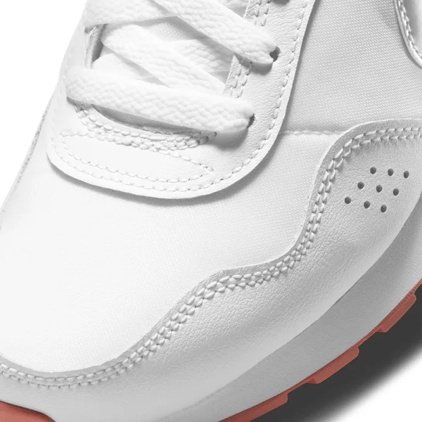 Nike MD Valiant Big Kids& Shoes in White - Size: 7Y, CN8558-101
