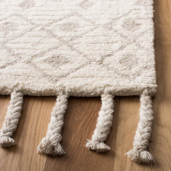 Safavieh Casablanca CSB203B 8& x 10& Ivory and Beige Area Rug