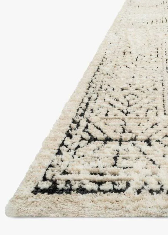 Magnolia Home by Joanna Gaines Lotus LB-07 Ivory - Black 5&0x22 x 7&6x22 Rug