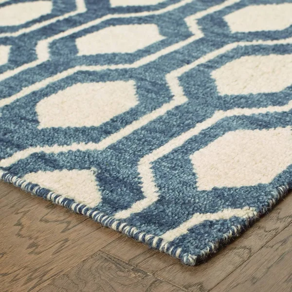 Tommy Bahama Maddox 56504 Area Rug, 3&6x22 x 5&6x22 - Brown