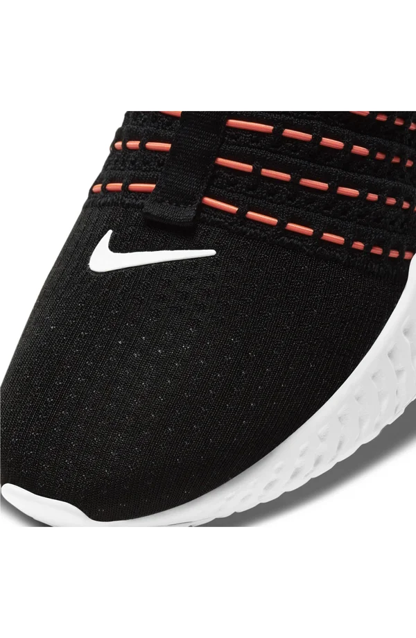 Nike React Phantom Run Flyknit 2 Black Women's Running Shoes, Size: 6
