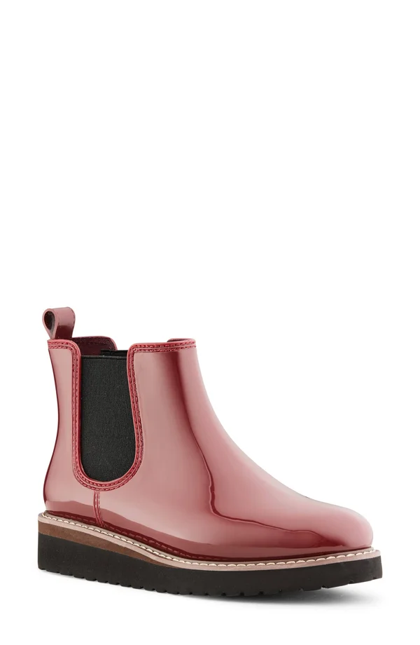 Women's Cougar Kensington Chelsea Rain Boot Crimson - 6 M