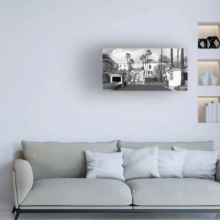 Trademark Fine Art Ic02198-C1632Gg Golie Miamee 'Paramount Stage' Canv