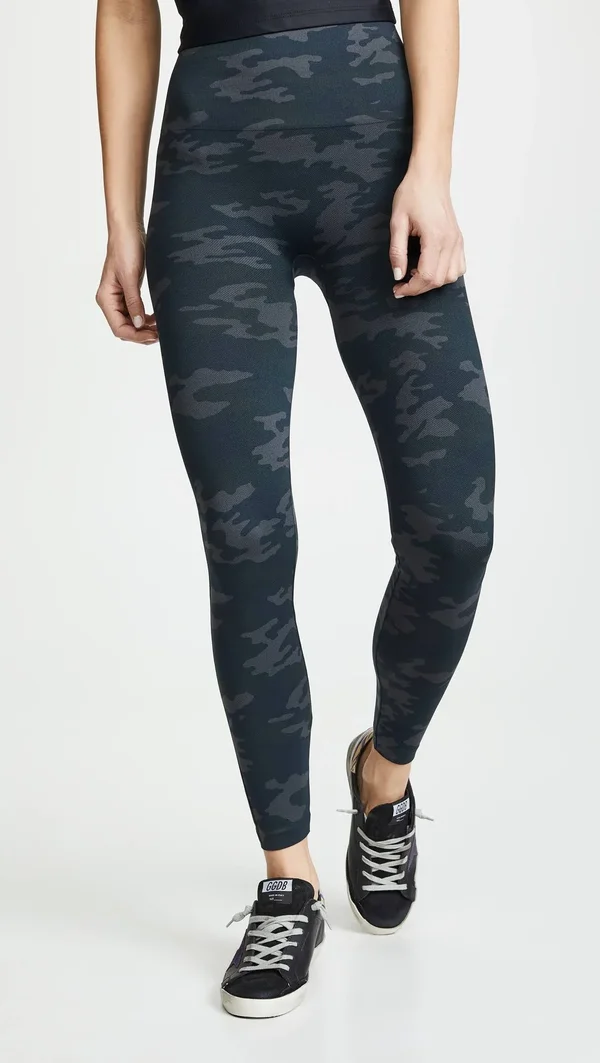 Spanx Look at Me Now Seamless Leggings Black Camo