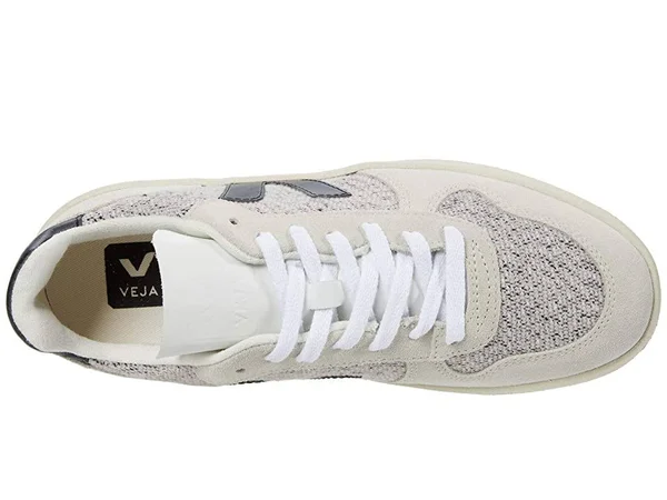 Veja V-10 Flannel Snow/Black, W6