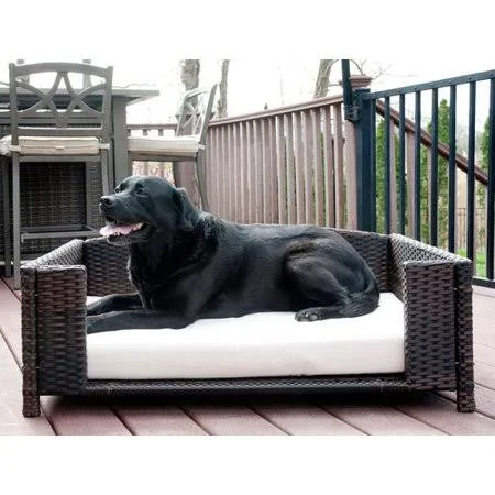 Archie & Oscar Cristobal Rattan Rectangular Dog Sofa Size: Large (38.5x22 L x 26.5x22 W)