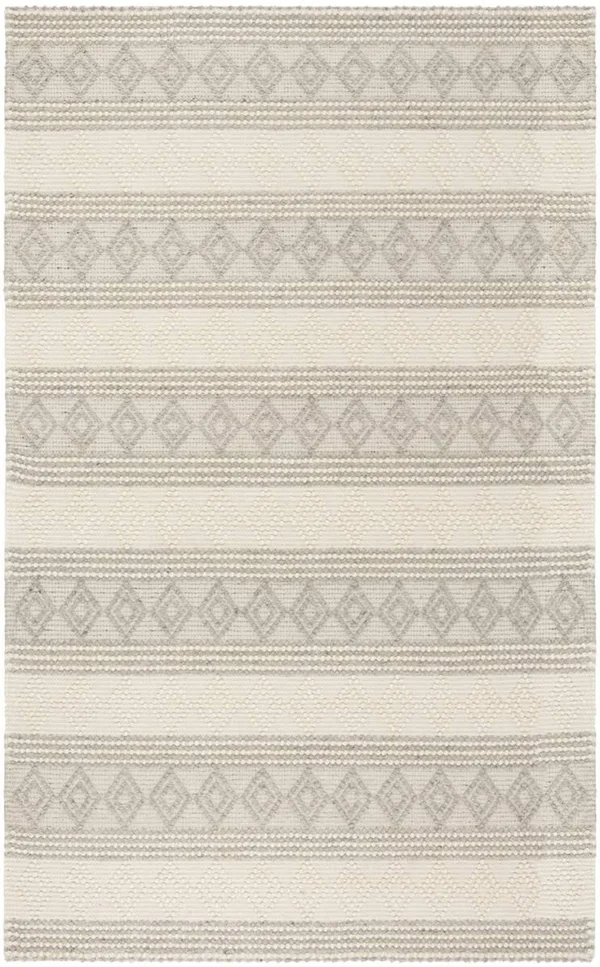 Safavieh Natura NAT750F 5& x 8& Grey, Ivory Rug
