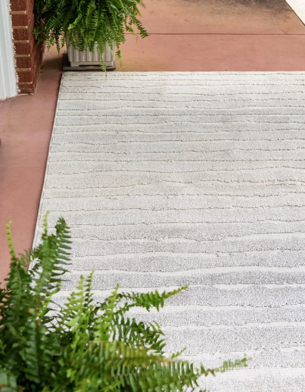 Sabrina Soto Ola Outdoor Rug (5& x 8& - Grey/Beige) - Gray, Unique Loom