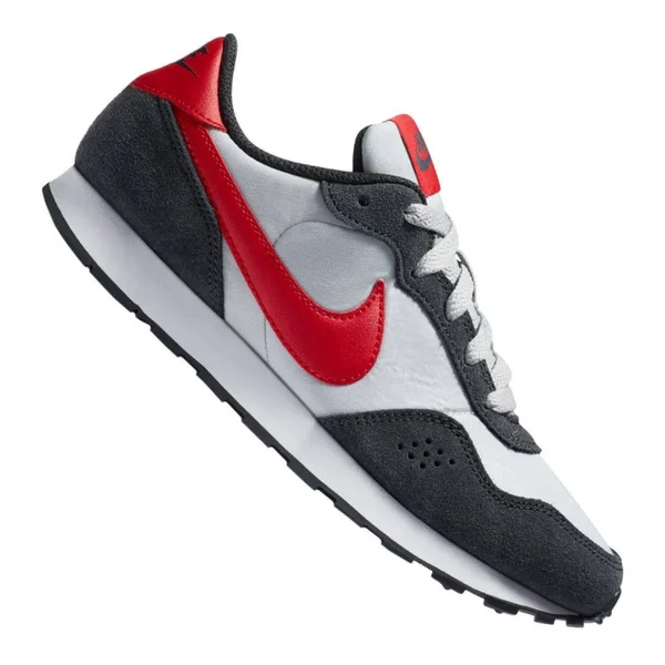 Nike Boys& Big Kids& MD Valiant Casual Shoes CN8558 - 6.5, Grey