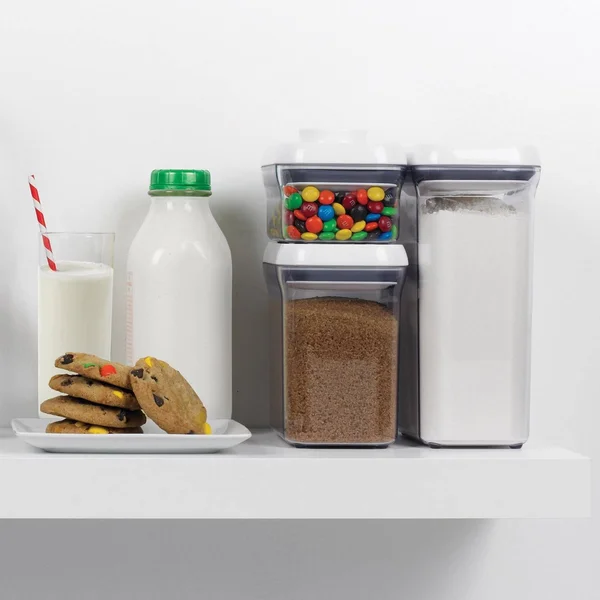 OXO Good Grips Pop Container Small Square (1.5 qt)