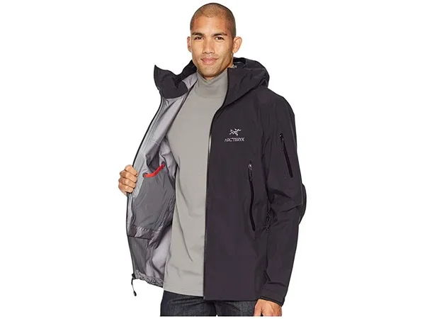 Arc&teryx Beta SV Jacket - Men's - Black-Medium
