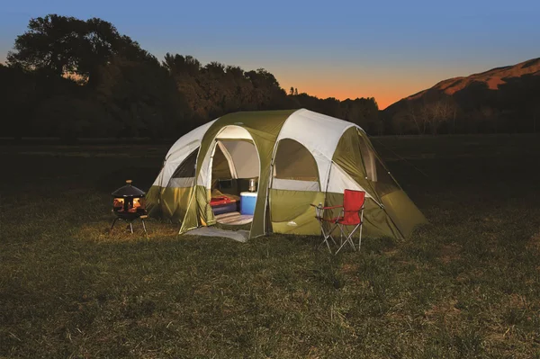 Northwest Territory Eagle River 18& x 10& Tent - Size: XL