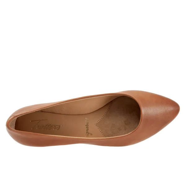 Trotters Women's Estee Shoes - Caramel in Size 11