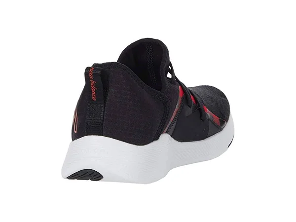Women's New Balance Beaya Slip-On Training Shoe - Black/Red - Size 8