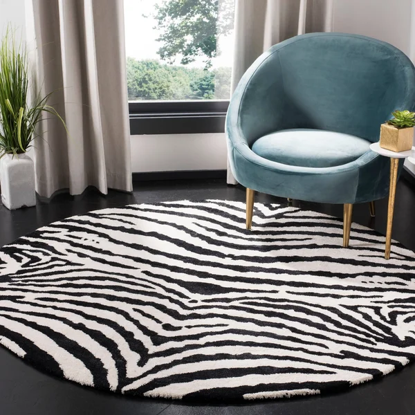 Safavieh Soho Rug SOH434E Black, Brown, 5& x 8&