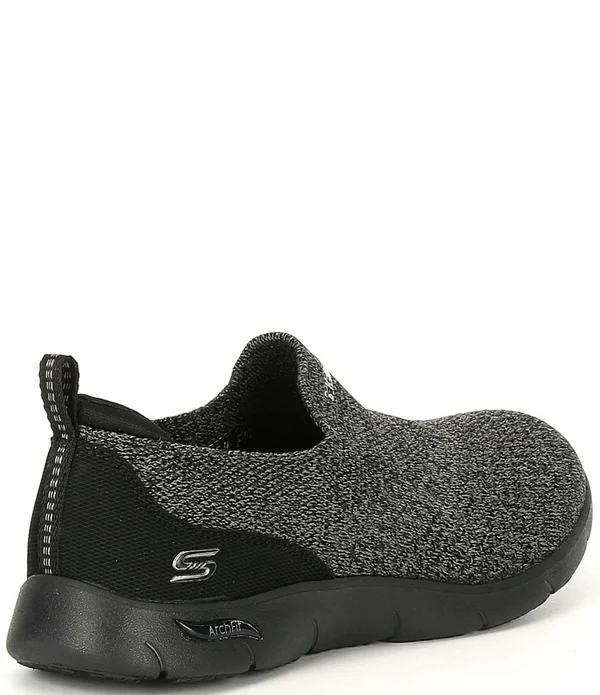 Skechers Women's Arch Fit Refine Don&t Go Slip-On - Raspberry