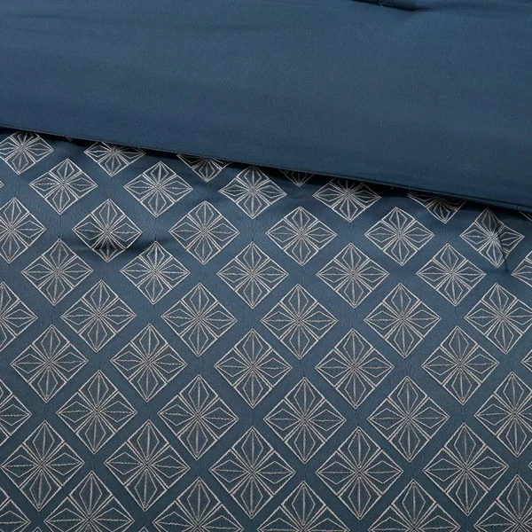 Madison Park - Biloxi 6 Piece Duvet Cover Set - Navy - Full/Queen