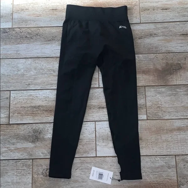 Aybl Pants & Jumpsuits - Aybl Motion Seamless Leggings, Bnwt Small, Color: Black, Size: S, Mtaylor29480&s Closet