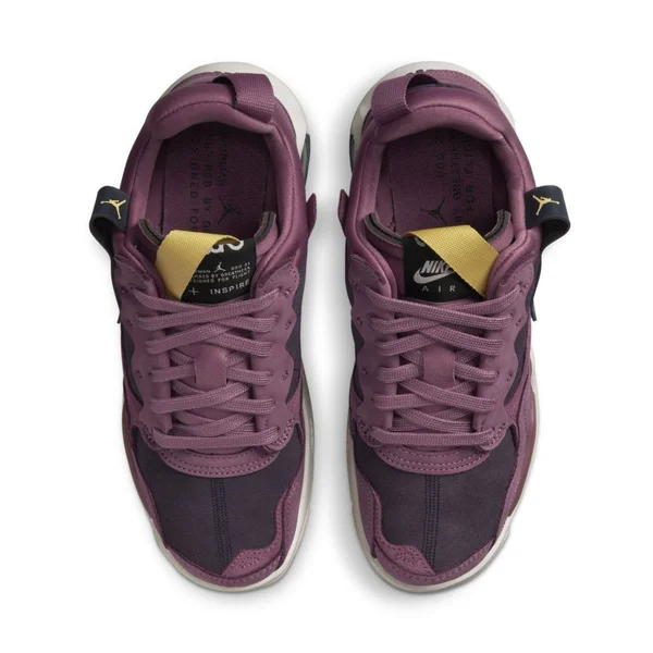 Jordan MA2 Women's Shoes in Purple - Size: 5, CW5992-500