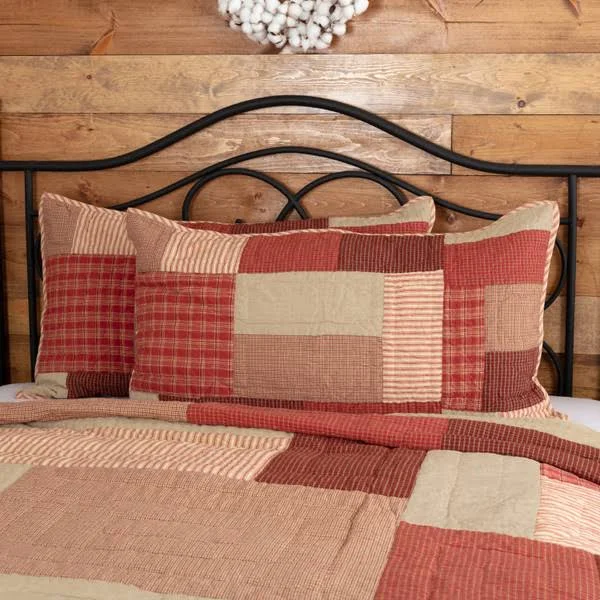 Rory Schoolhouse Red Quilt - California King