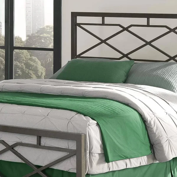 eLuxury Metal Bed Frame - Geometric Style Platform Metal Bed Frame Foundation, California King