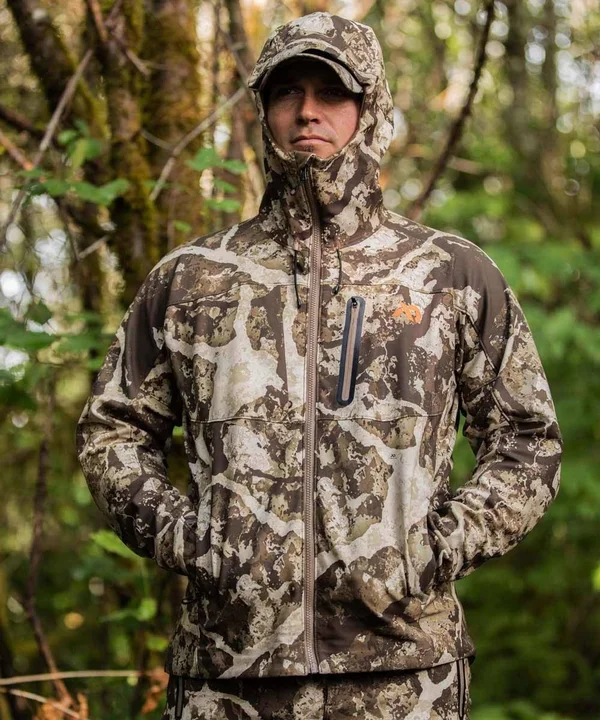 Men's Catalyst Soft Shell Jacket M, Ash Grey by First Lite