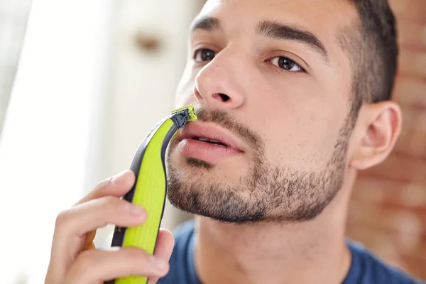 Philips Norelco OneBlade Bonus Pack with Free Blade - QP2520/72