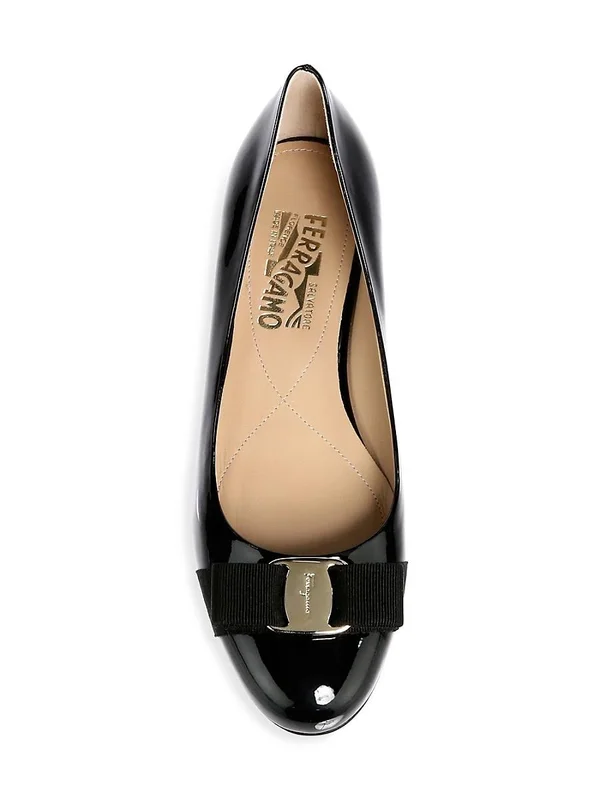 Salvatore Ferragamo Varina Patent Ballet Flats - New Blush