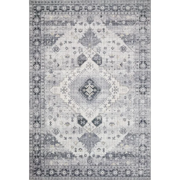 Alexander Home Leanne Traditional Distressed Printed Area Rug - Adult Unisex, Size: 7&6 x 9&6, Red