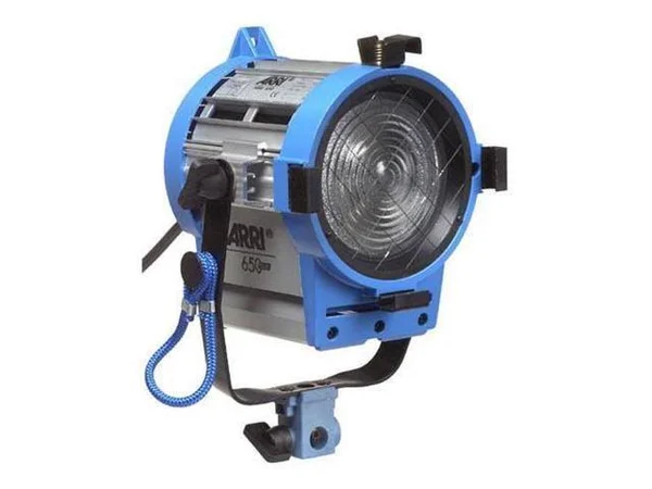 ARRI L1.79400.A Junior 650 Plus Tungsten Fresnel Light