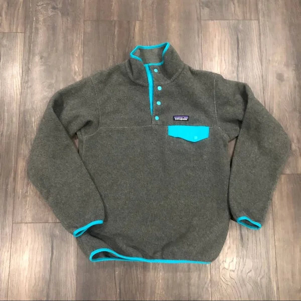 Patagonia Tops - Patagonia Synchilla Snap-T Pullover - Xxs, Color: Blue/Gray, Size: Xxs, Kyndall_Darn&s Closet