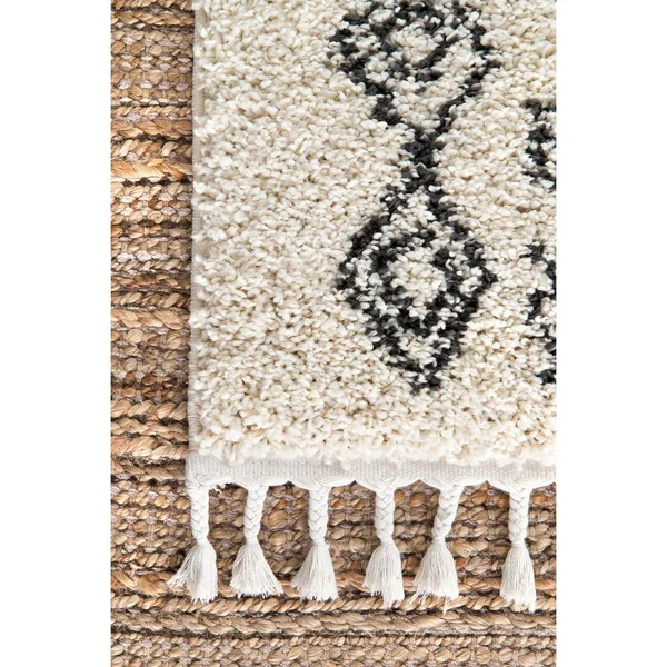 nuLOOM Rugs Kayla Moroccan Abstract Tassel Off White 6& 7x22 x 9& Area Rug