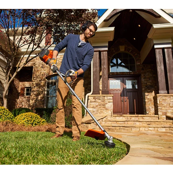 Husqvarna 128LD 17x22 Straight Shaft Gas String Trimmer - 28cc