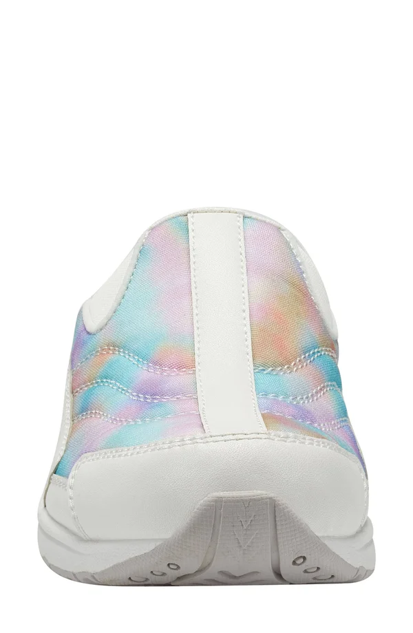 Women's Easy Spirit Traveltime Slip-On Sneaker - Size 8 WW - White