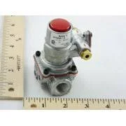 BASO H15HR-2 3/8x22 Pilot GAS Valve