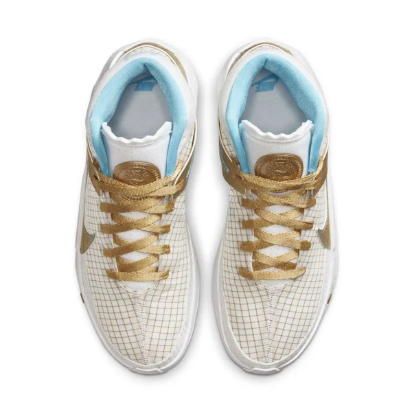 Nike Kd13 Grade School Boys& Basketball Shoes, White/Gold, Size: 4