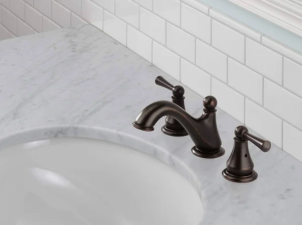 Delta Faucet Haywood 2-Handle Widespread Bathroom Faucet with Drain ASSEMBLY, Venetian Bronze 35999LF-RB