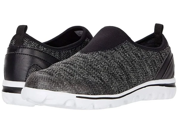 Women's Propet TravelActiv Slip-On - Size: 7.5, Black