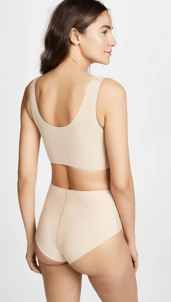 Calvin Klein Invisibles Lightly Lined Scoop Neck Bralette, Bare (QF4782) S