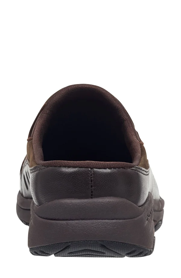 Women's Easy Spirit Traveltime Sneaker - Size 9.5 W - Brown